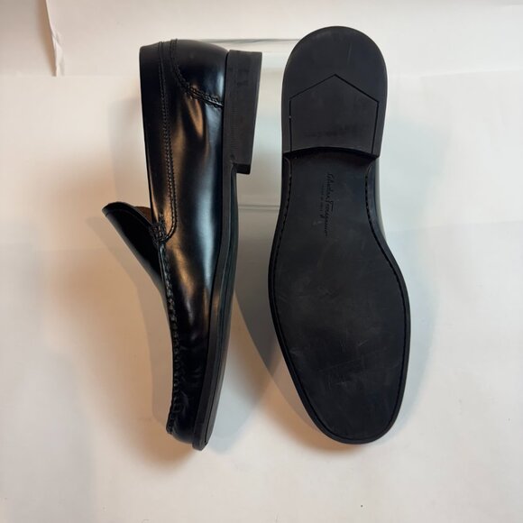 Ferragamo - Black leather loafers main image 7